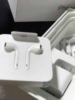 APPLE EARPODS AND WIRED CHARGER FOR SALE