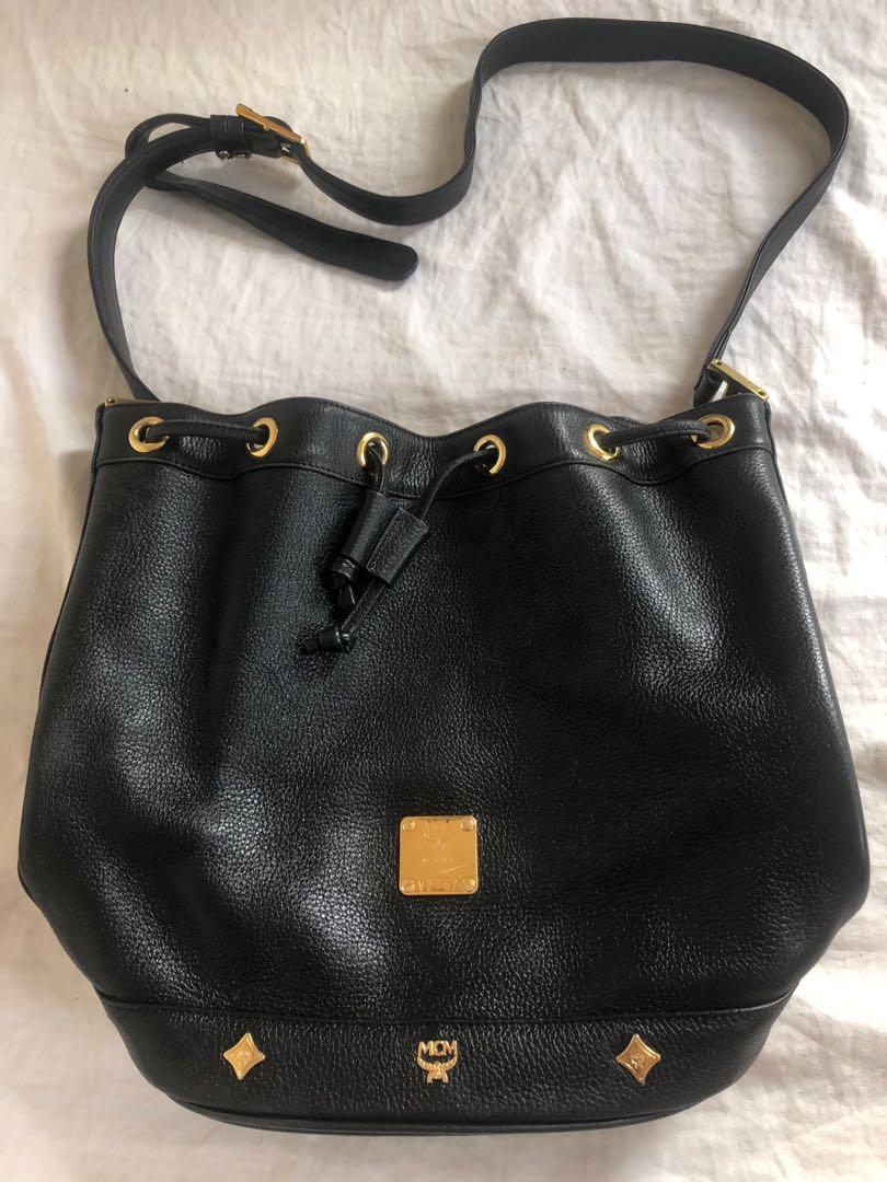 Mcm bucket bag black clearance