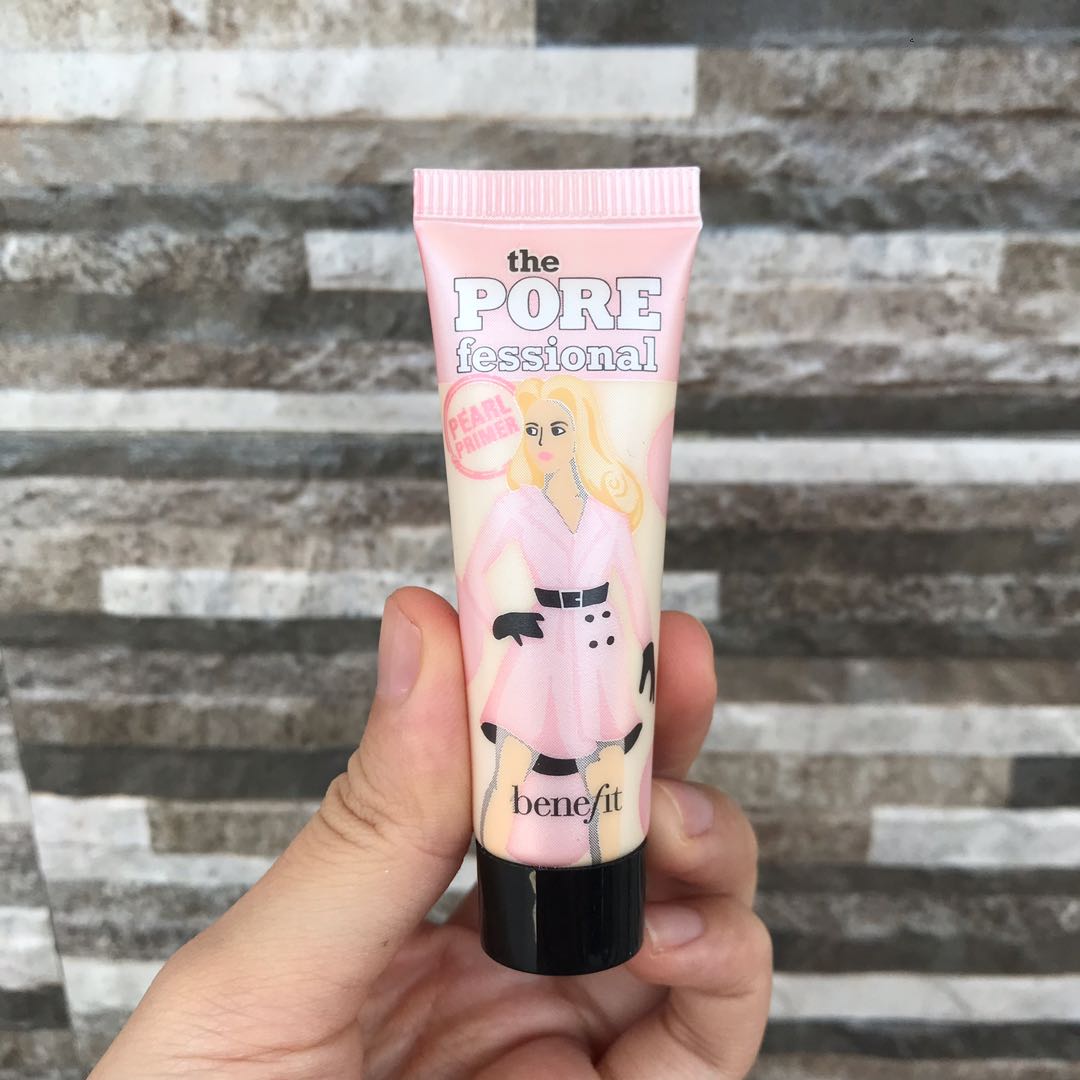 Benefit Porefessional Primer Health Beauty Makeup On Carousell These kinds of products don't clog up your pores so chances of pimples forming are lower.