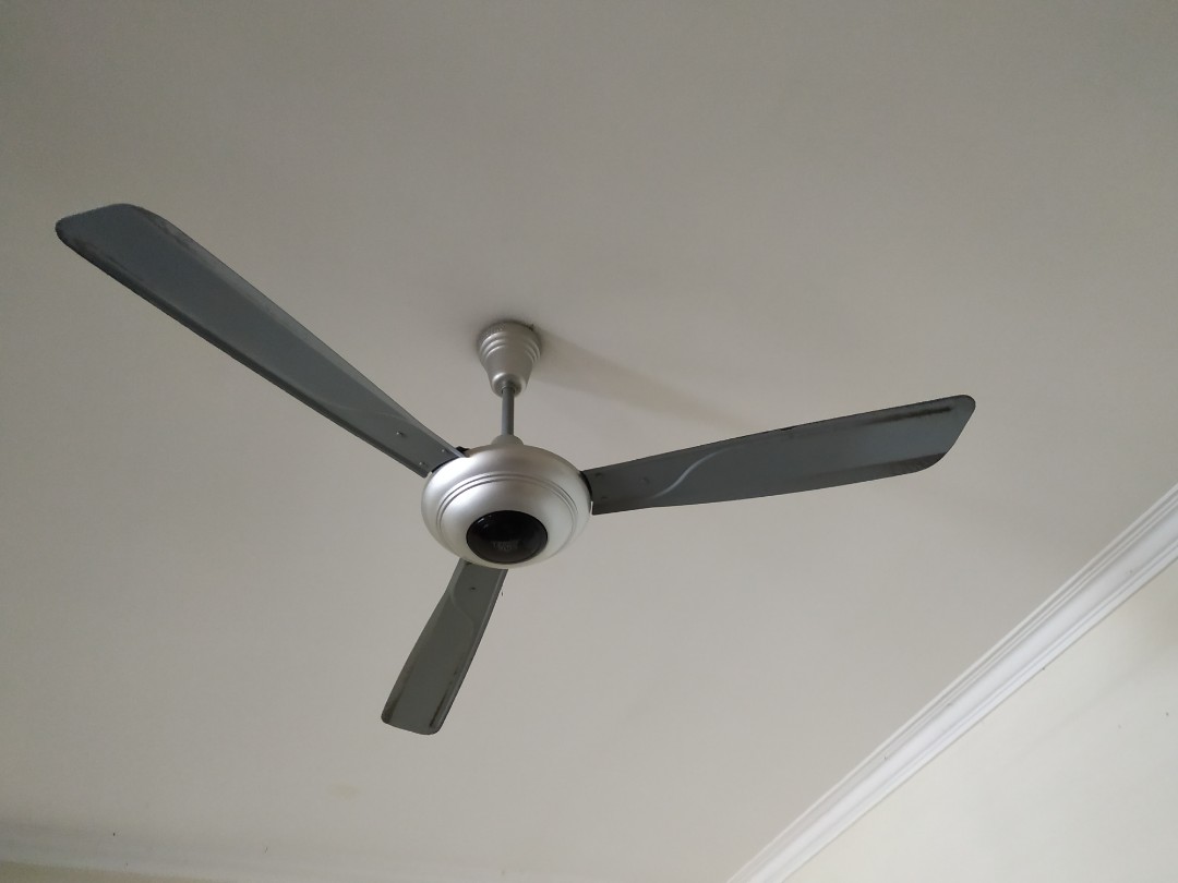 FREE)Ceiling 60", Furniture Home Living, Lighting & Fans, Fans on Carousell