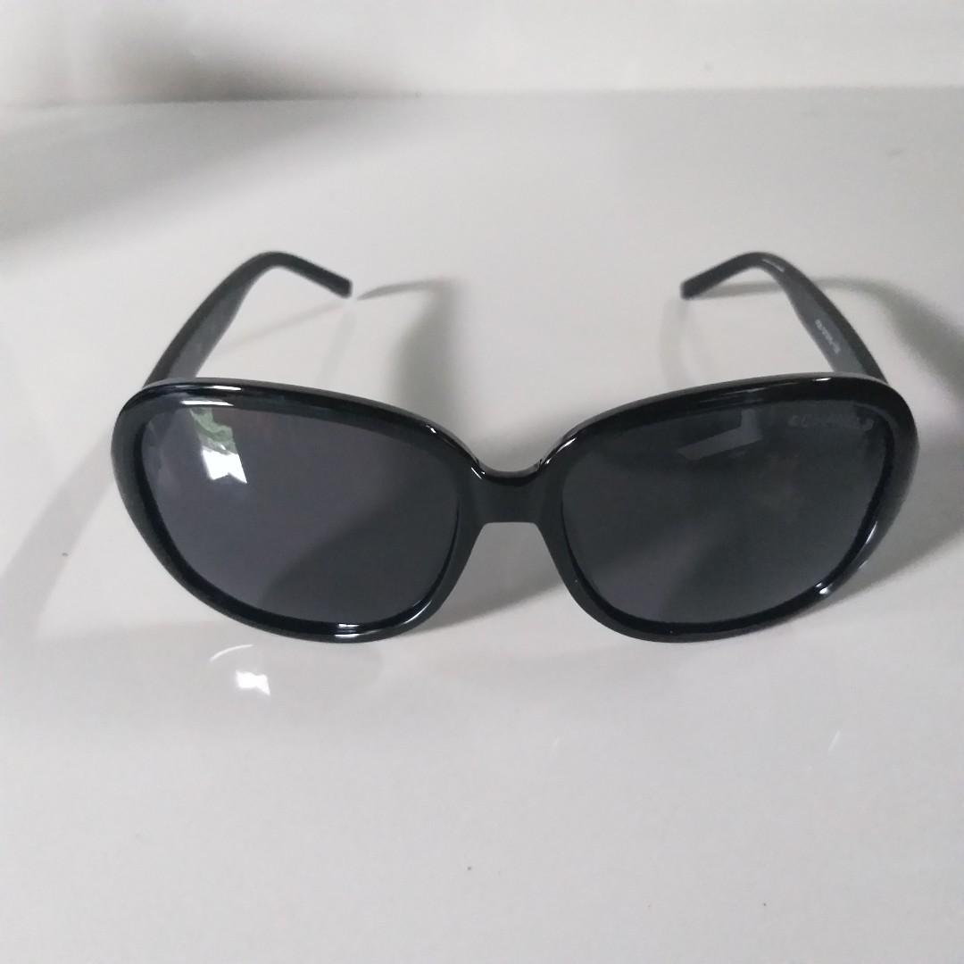 CHANEL BIG LOGO BLACK SUNGLASSES Women s Fashion Watches