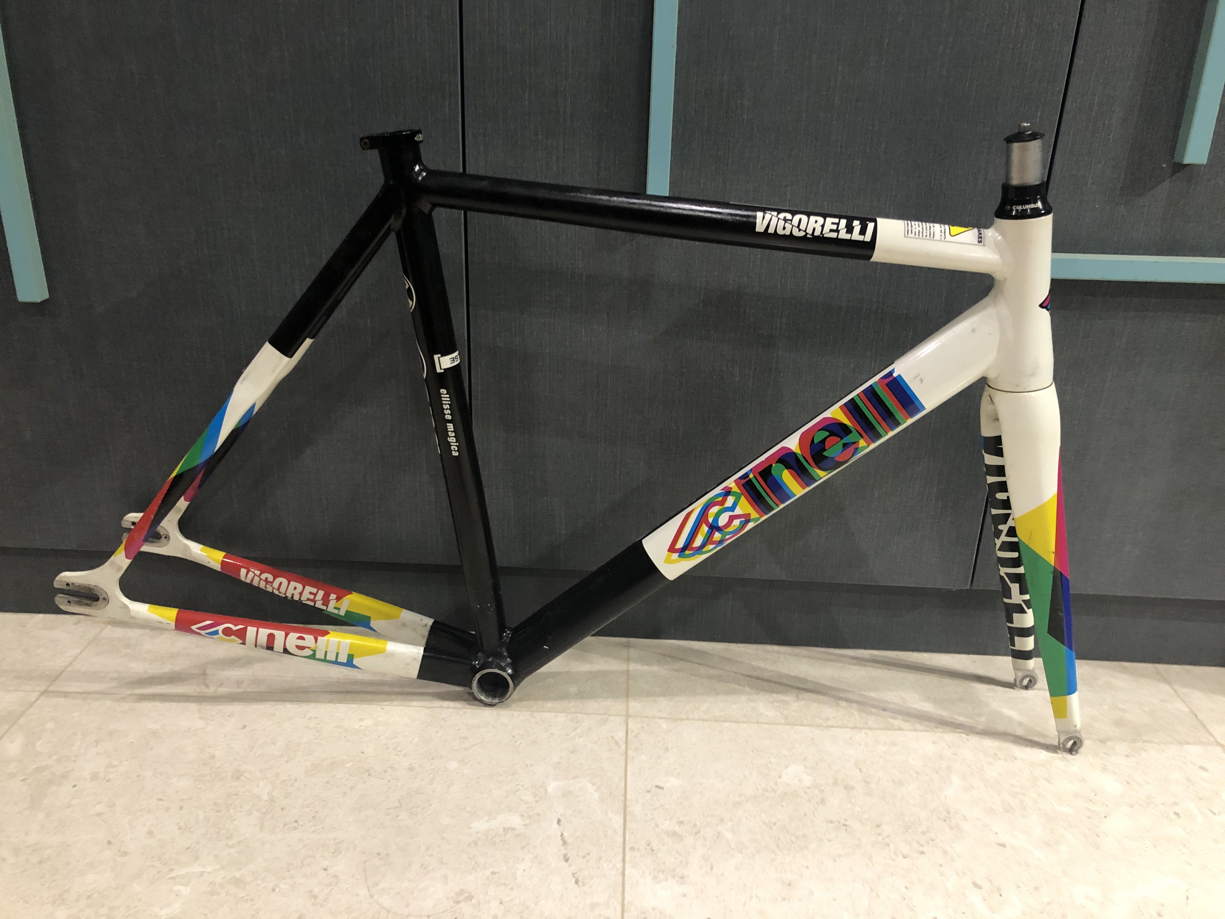 Cinelli caleido frame top
