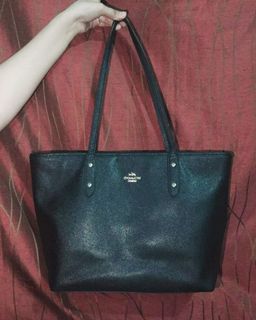 (Category: ) located in . Submitted by artxph (Listing ID 1018062480, Image 1). Description: .