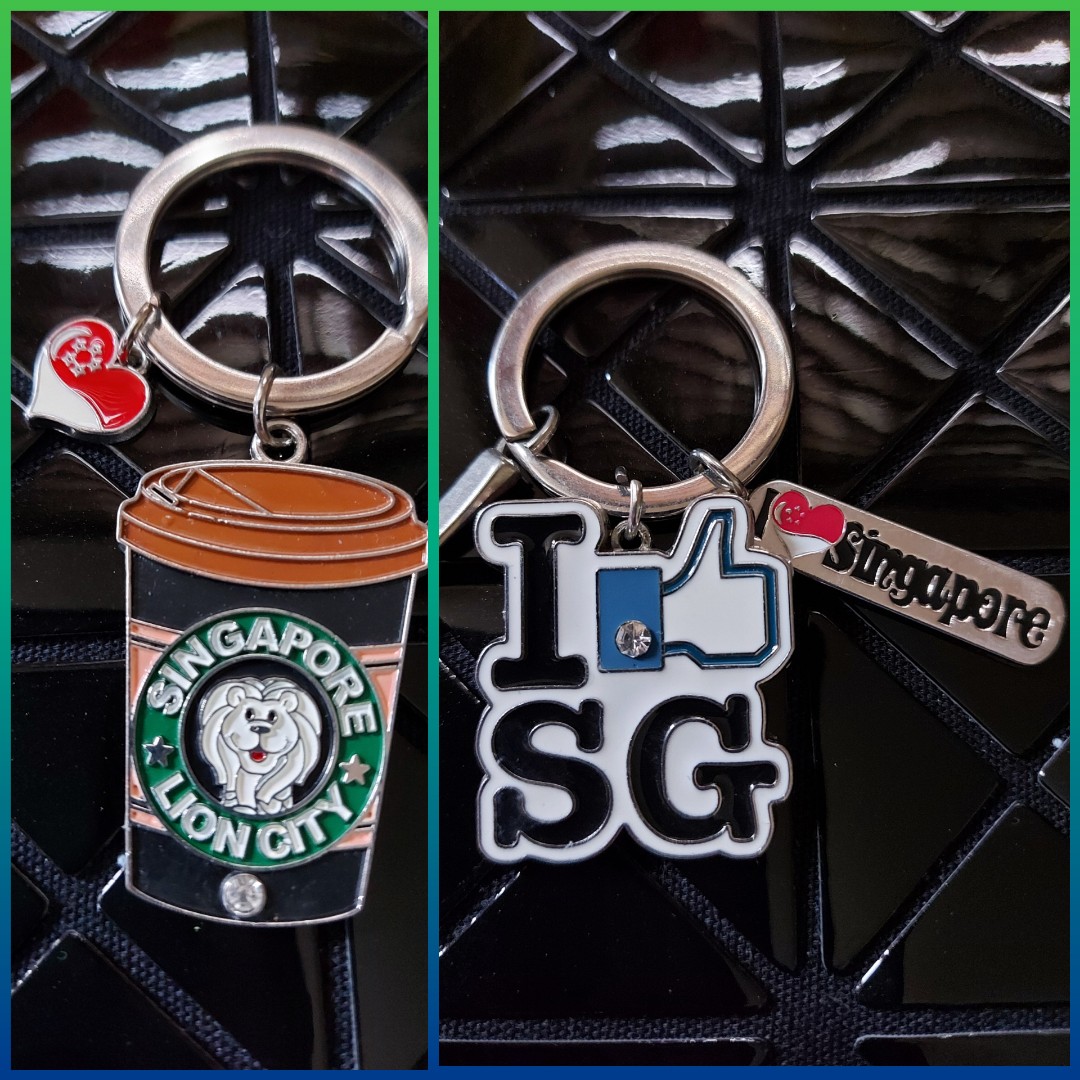 Dangling Singapore Keychains #1, Hobbies & Toys, Stationary & Craft ...