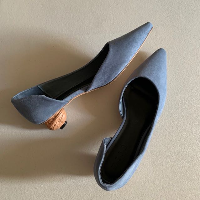 dusty blue heels