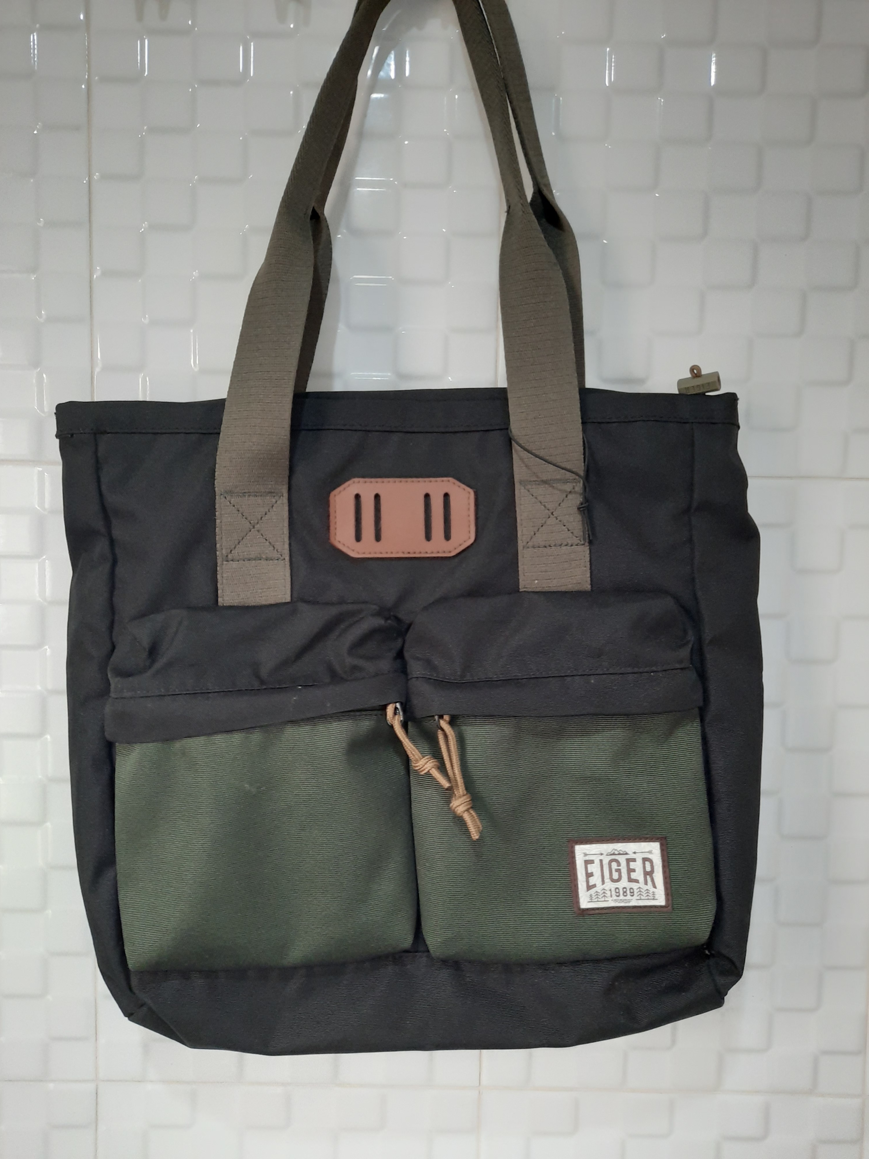 Eiger tote bag