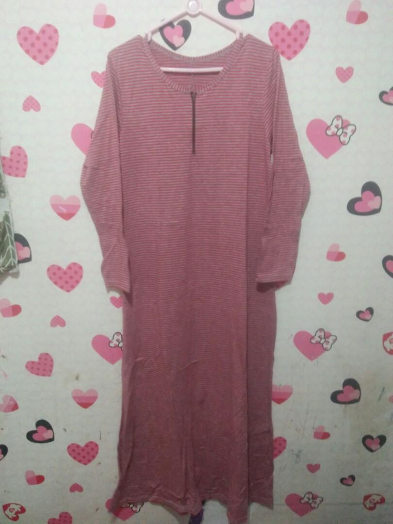 Gamis Garis Garis Fesyen Wanita Pakaian Wanita Gaun Rok Di Carousell