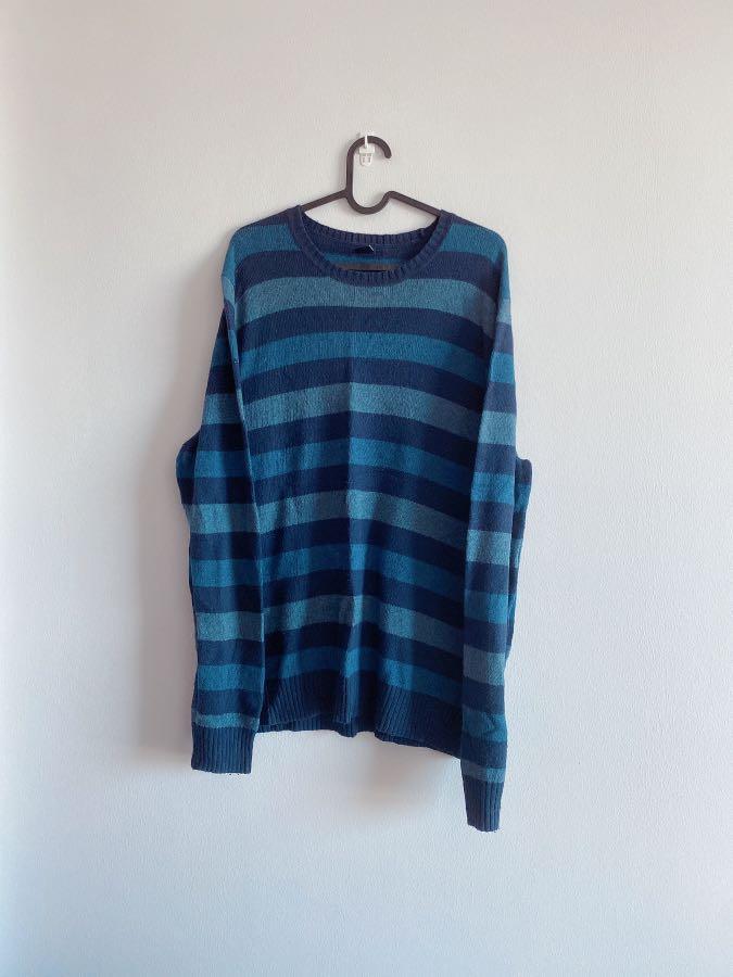 gap blue striped sweater