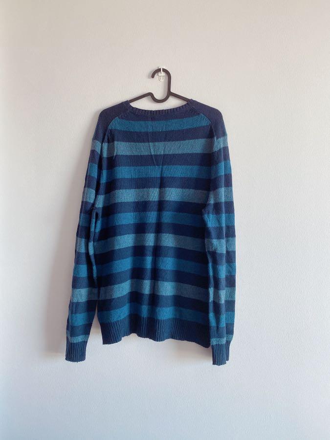 gap blue striped sweater