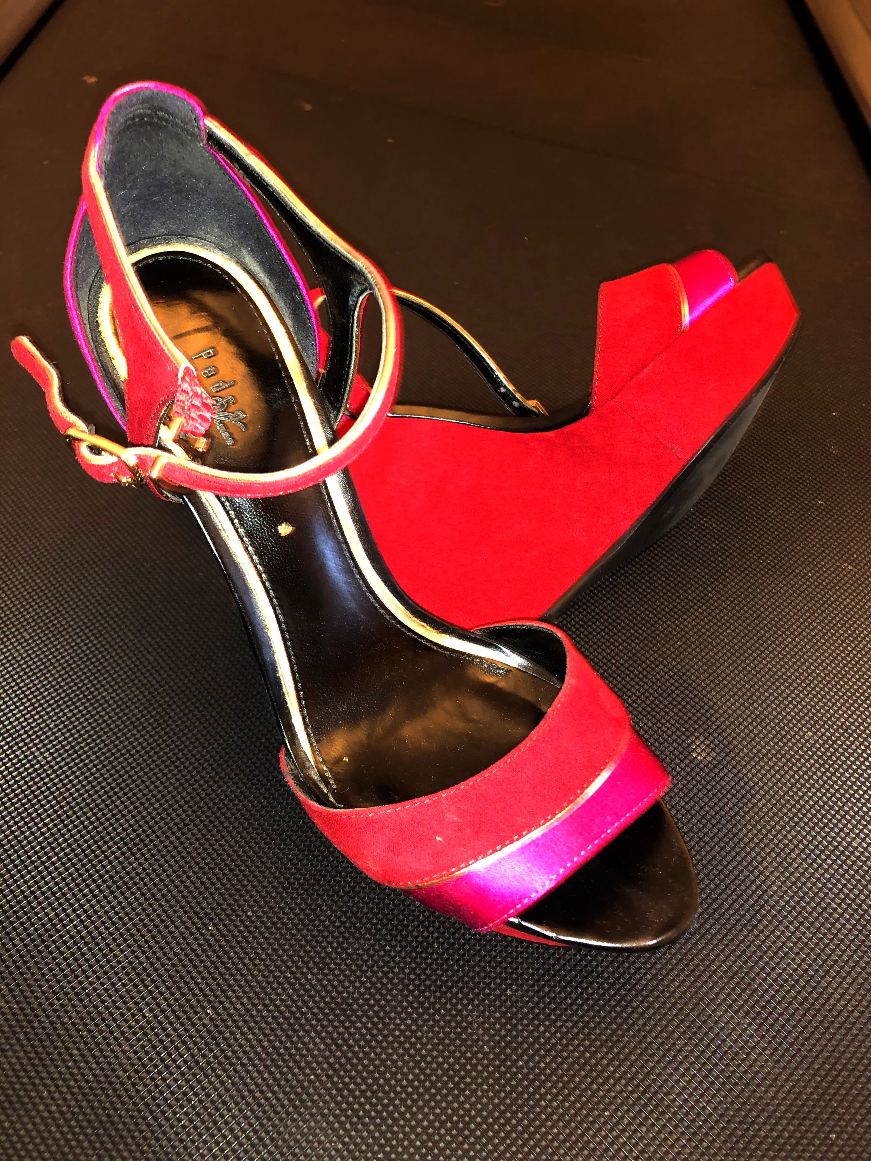 Hot pink wedges, Women's Fashion, Shoes 