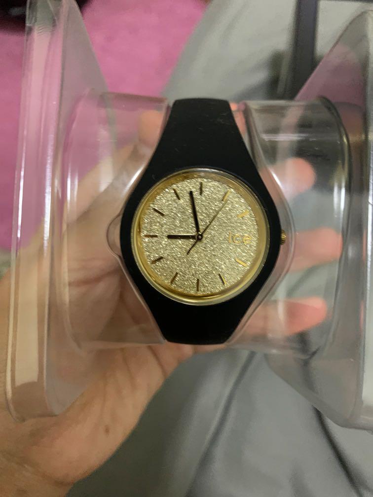 Ice watch black glitter hotsell