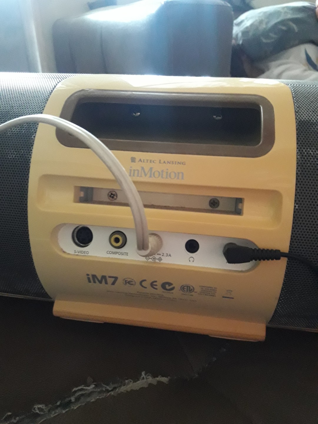 IM7 by Altec Lansing Audio Soundbars Speakers Amplifiers on