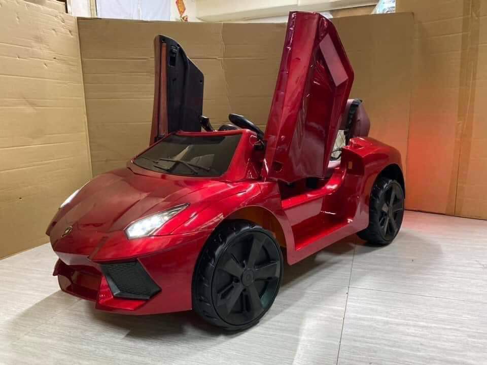 a toy lamborghini
