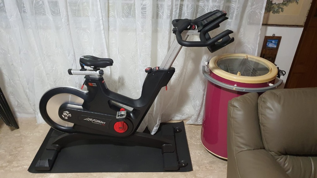 life fitness ic7 price
