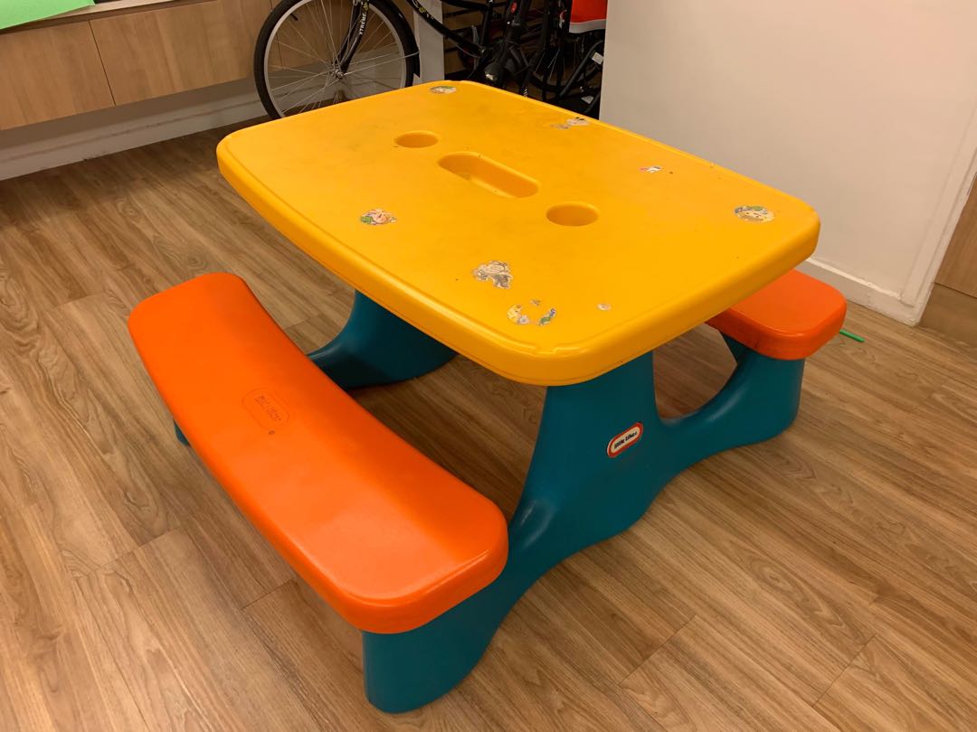 little tikes picnic table dimensions