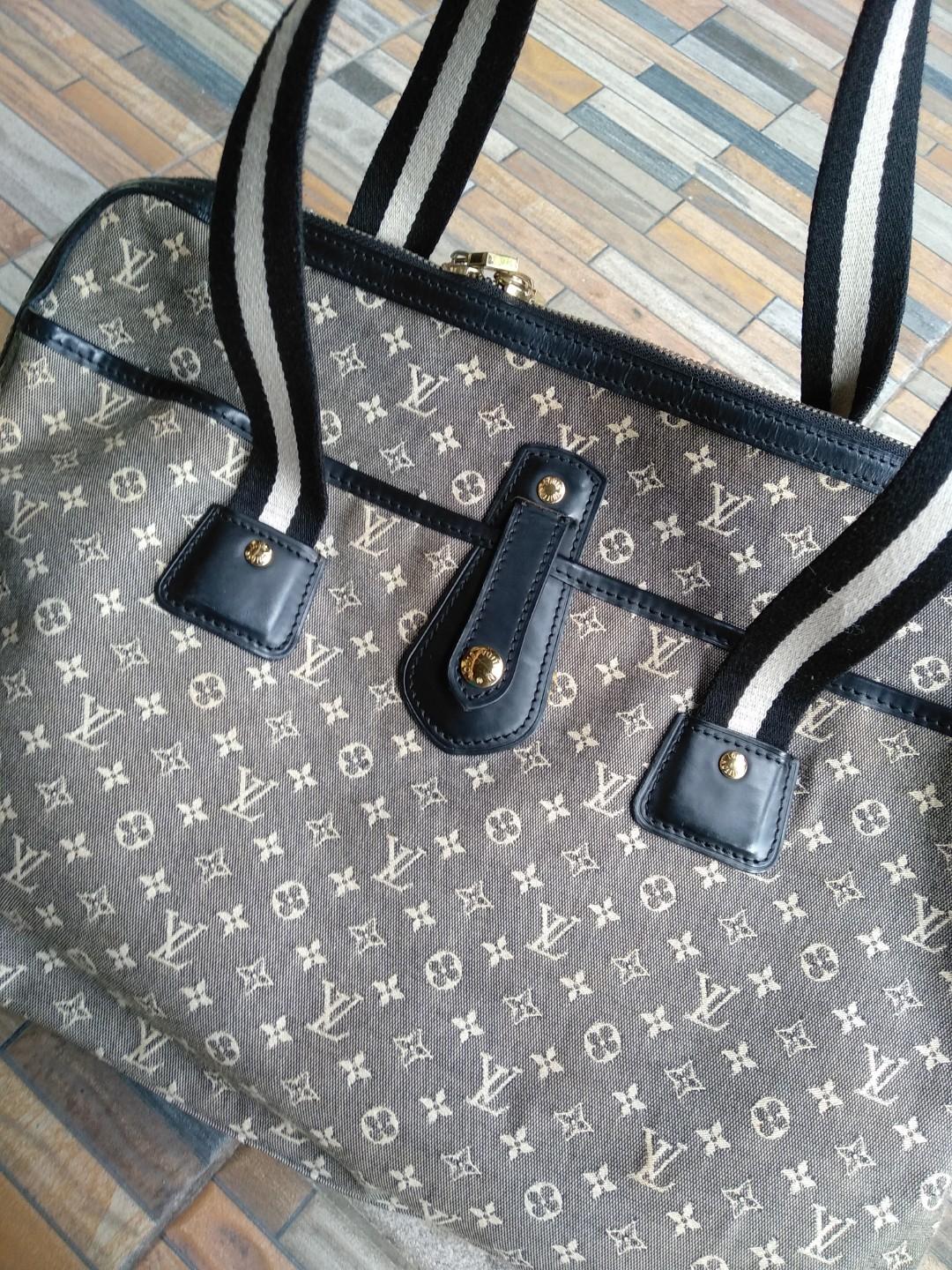 Louis Vuitton, Bags, Louis Vuitton Mini Lin Sac Mary Kate Bag Navy
