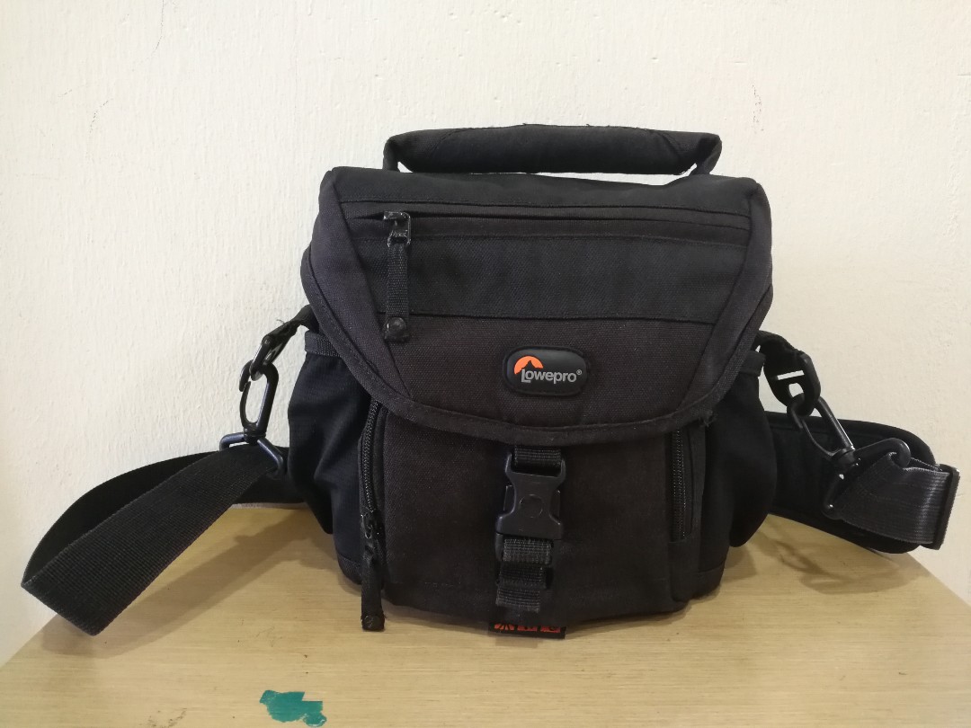 Lowepro Camera Bag Nova 140 AW, Photography, Photography Accessories