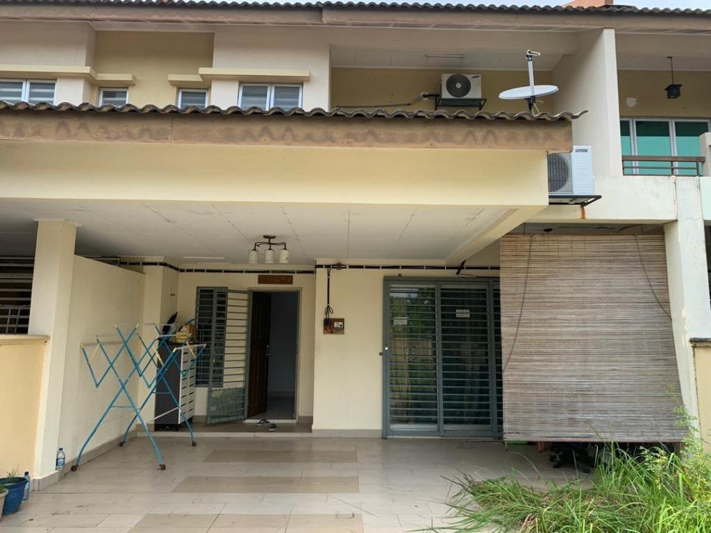 Nice Unit 2 Storey House Jln Alam Suria Puncak Alam Selangor Property For Sale On Carousell