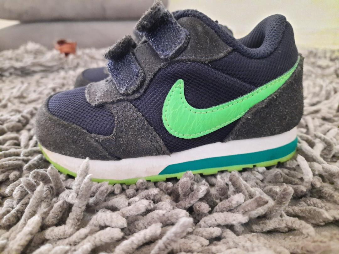 sepatu nike baby