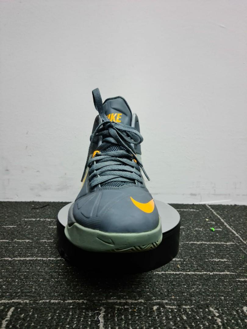 mens sneakers under $30