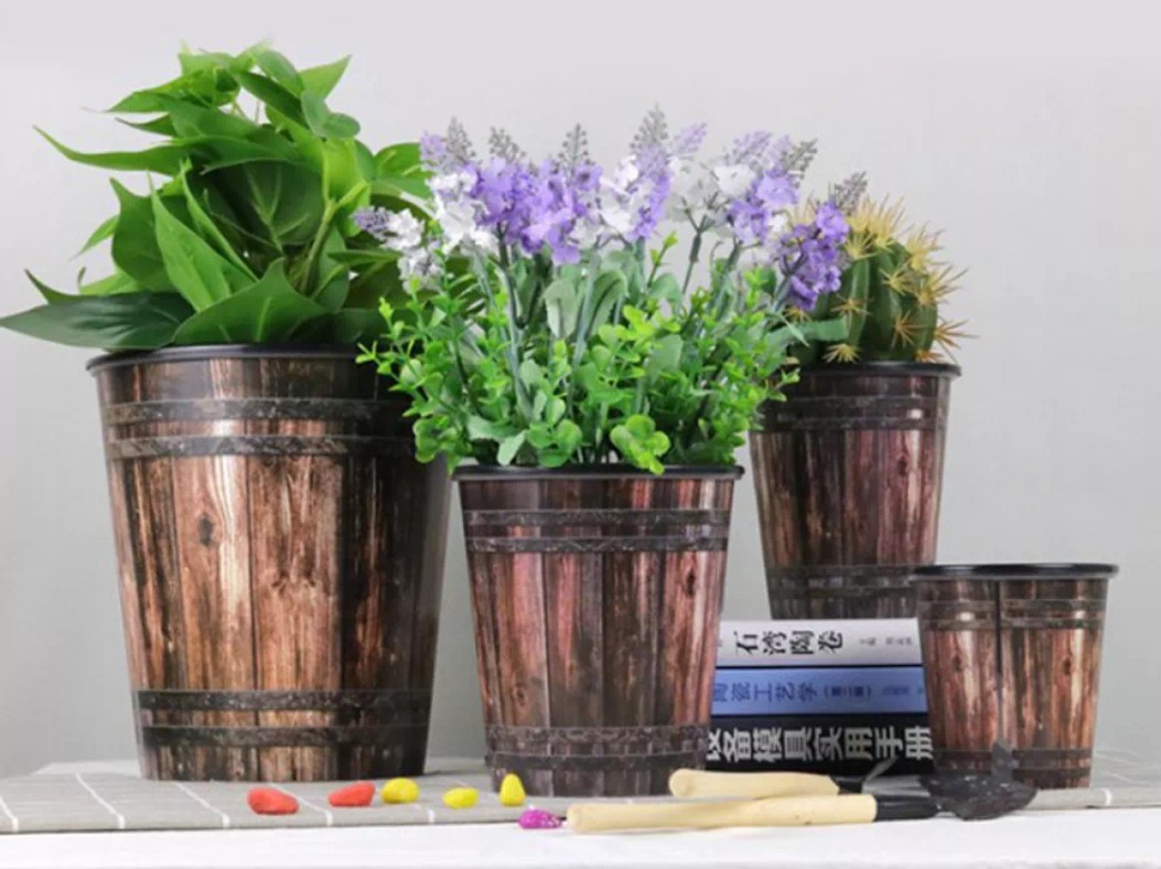 Nostalgia Self Watering Pots 4pc Set Gardening Garden Tools Supplies On Carousell