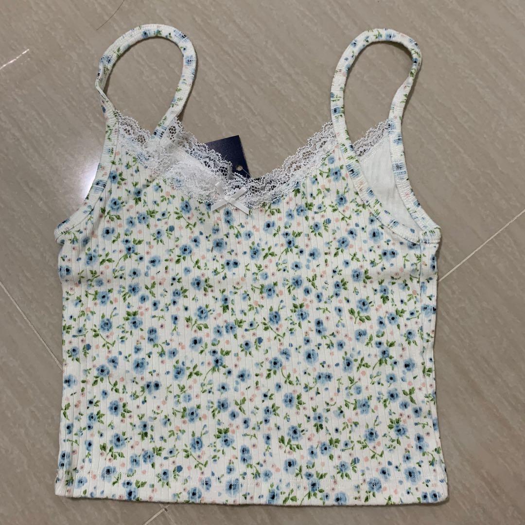 Nwt brandy melville blue floral skylar lace tank top, Women's Fashion