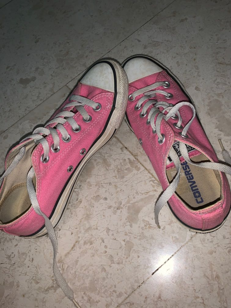 converse shoes pink