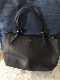 (Category: ) located in . Submitted by preloved_cebu (Listing ID 1017909800, Image 1). Description: .