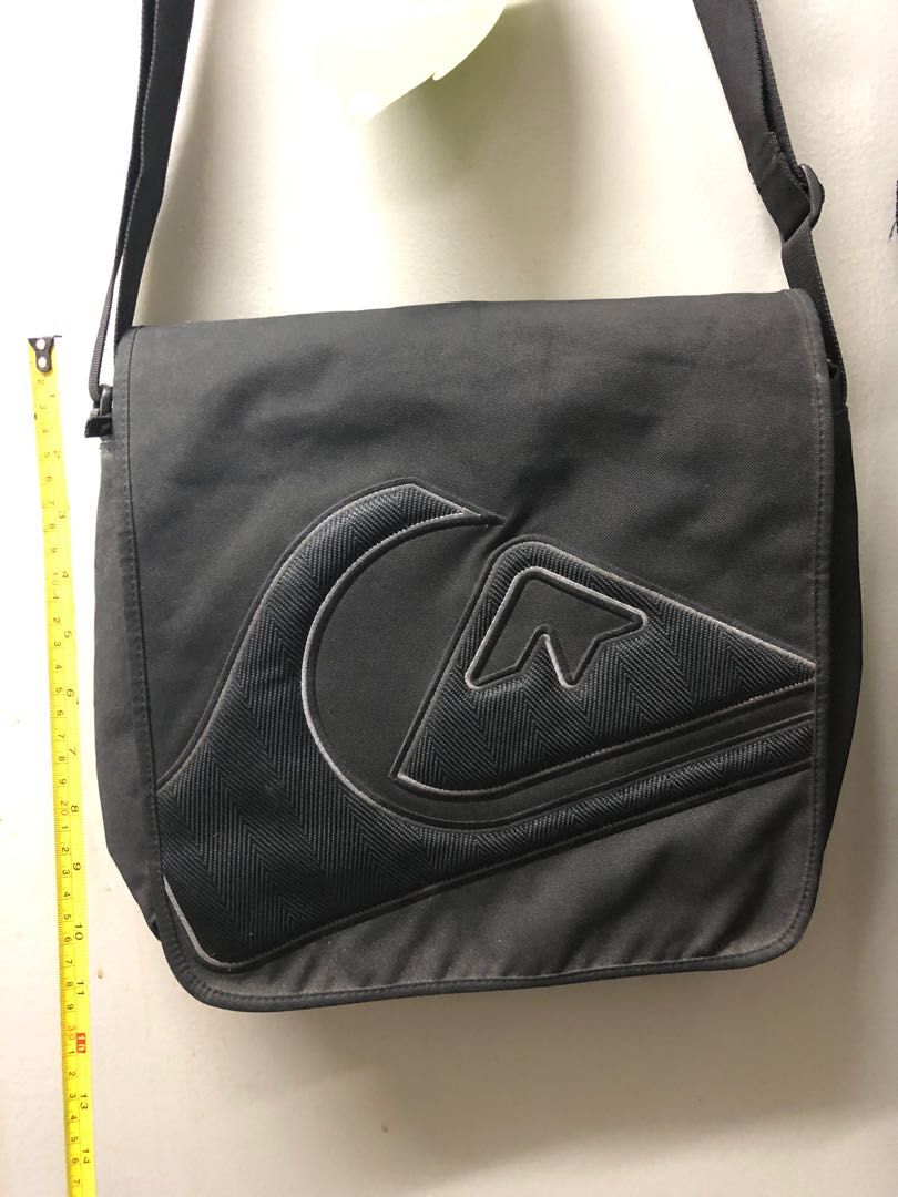 Quiksilver Original Sling Bag Large Size, Men's Fashion, Bags, Sling