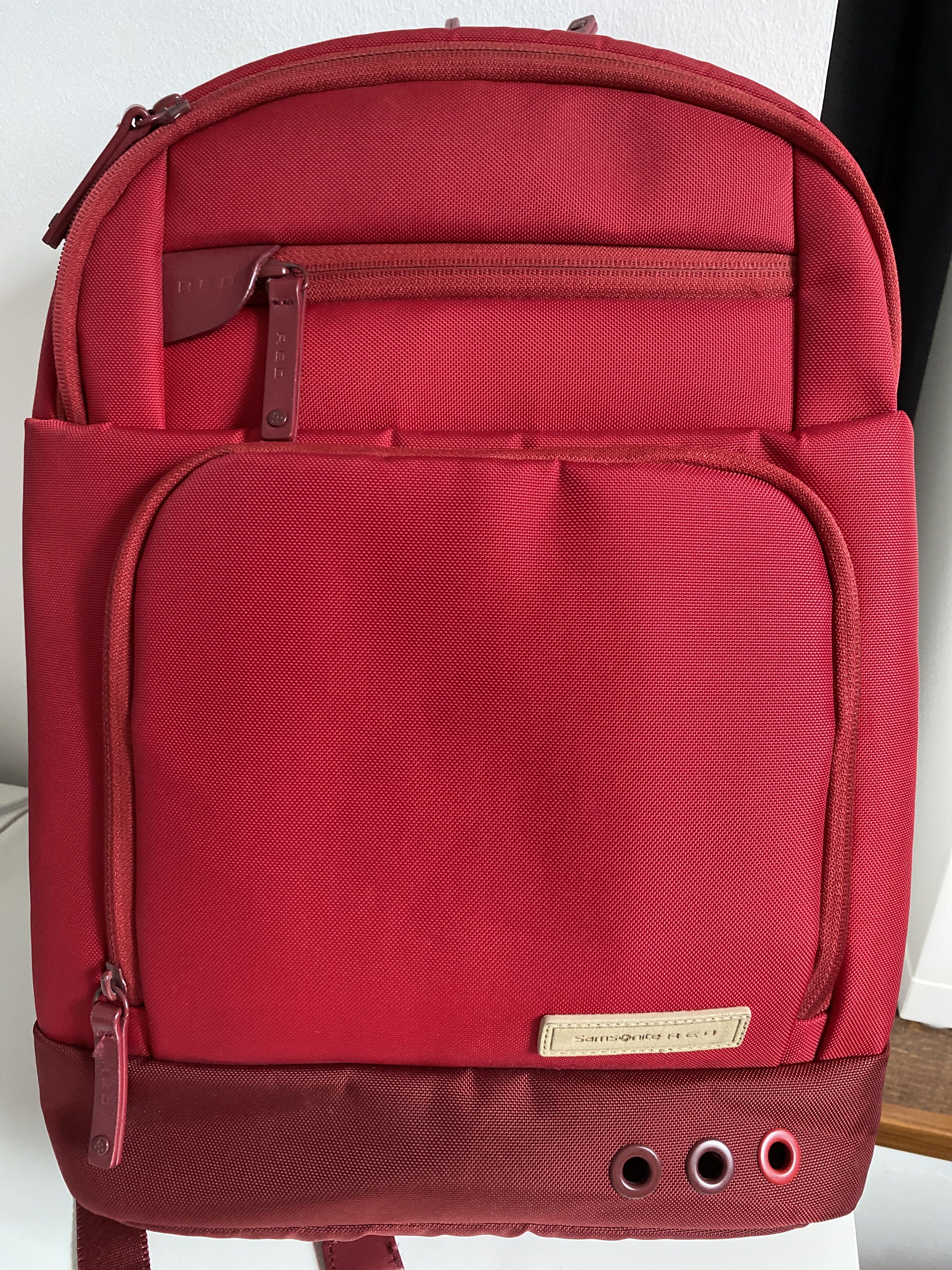 Samsonite RED Voy Series 33s Backpack