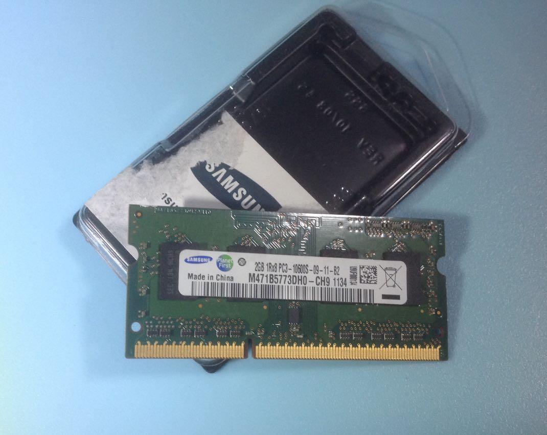 Samsung DDR3L 2GB 1600Mhz (Category: Computer Parts) located in Makati City. Submitted by warlock2293 (Listing ID 1017994937, Image 1). Description: Bus Speed: PC3 12800 (DDR3-1600) Type: DDR3L Memory voltage: 1.35v Frequency: 1600MHz Type:204pin RFS: Upgraded memory .