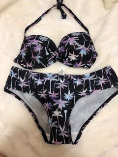 （分類：）位於 。 由 spring____ 提交（商品編號 1018009873，圖片 1）。簡介： 。