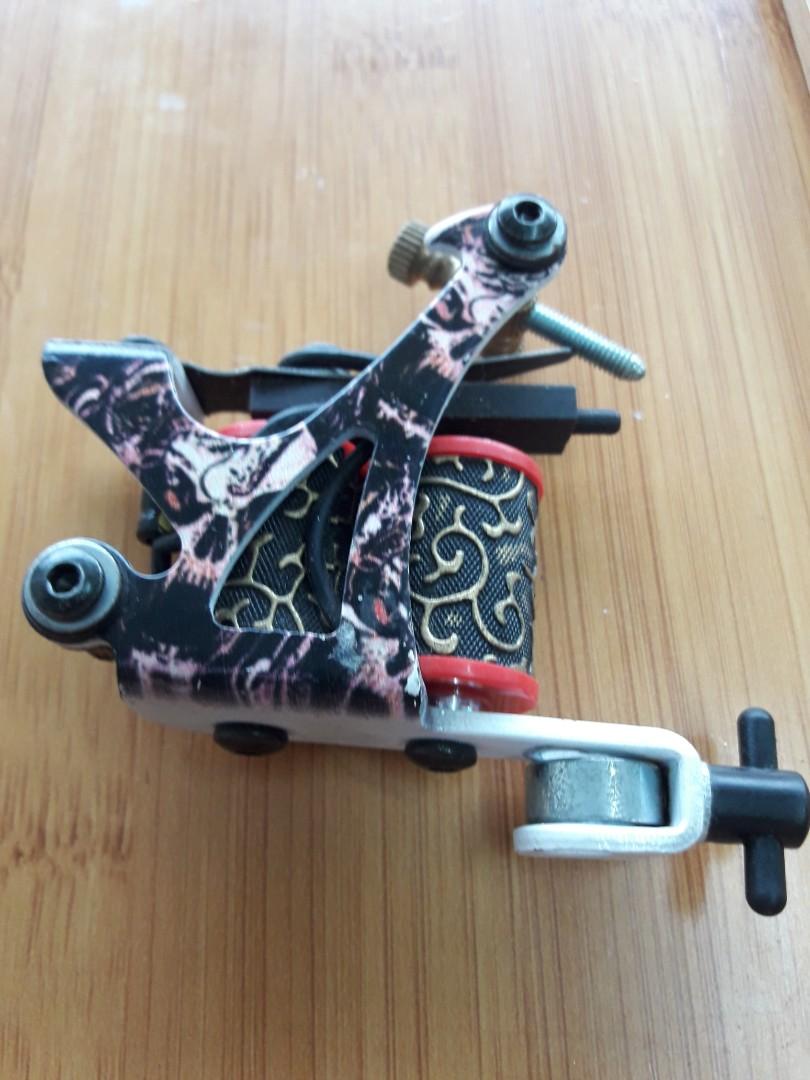 Tattoo Coil Machine (Category: Craft Supplies & Tools) located in Las Pinas. Submitted by jaziyah4 (Listing ID 1017955806, Image 3). Description: new. tatto coil machine. no accessories included.