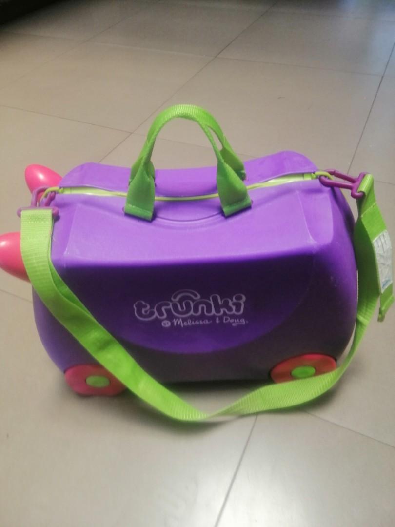 baby suitcase trunki