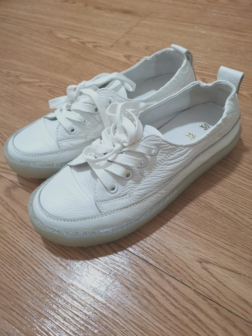 super cushioned shoes