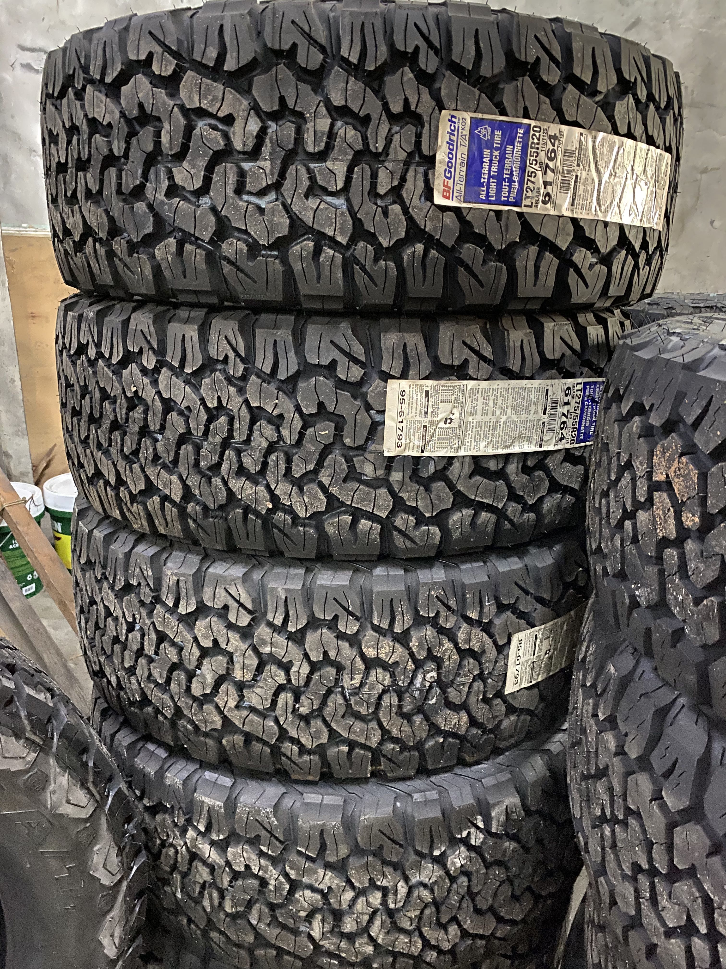 4pcs For 275 55 R Bf Goodrich Ko2 All Terrain Sold As 4 Car Parts Accessories Mags And Tires On Carousell