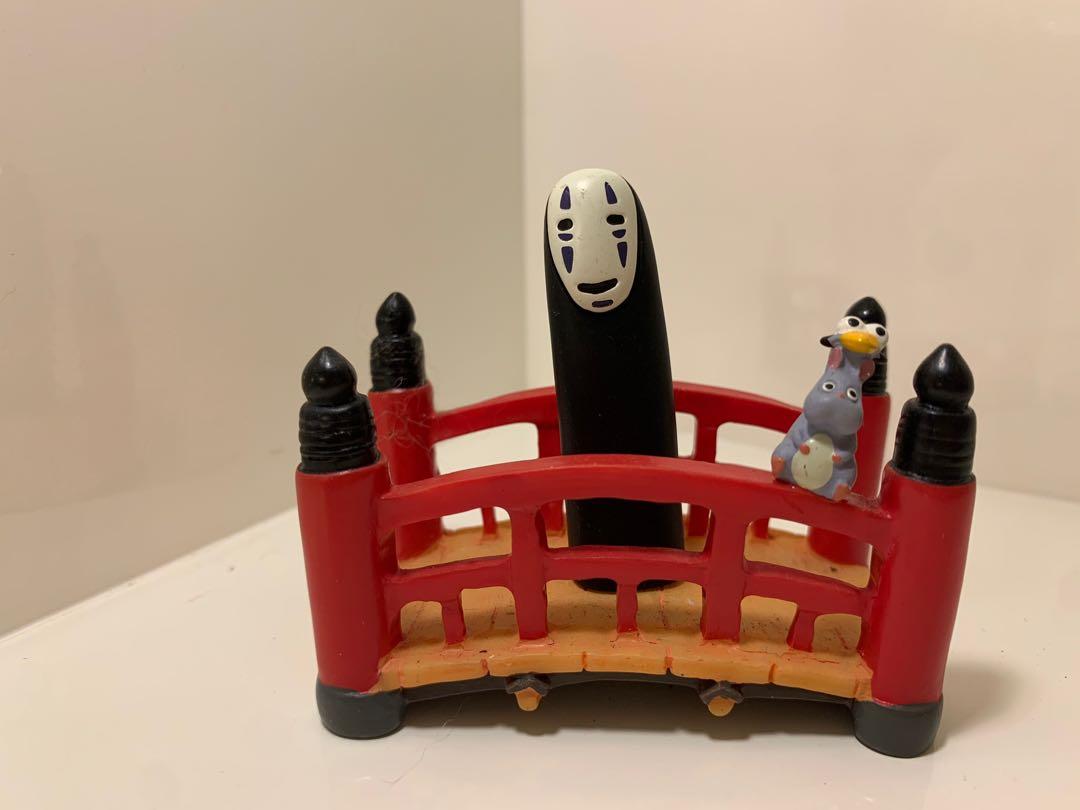千與千尋無臉男 無面男擺設裝飾 玩具 遊戲類 玩具 Carousell 千與千尋無臉男 無面男擺設裝飾 玩具 遊戲類 玩具 Carousell