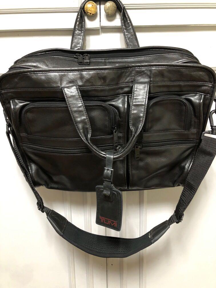 tumi travel briefcase