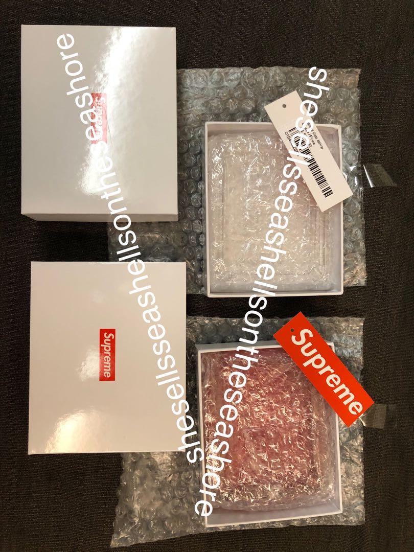 BNIB 20SS Supreme Debossed Glass 