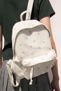 Brandy top melville backpack