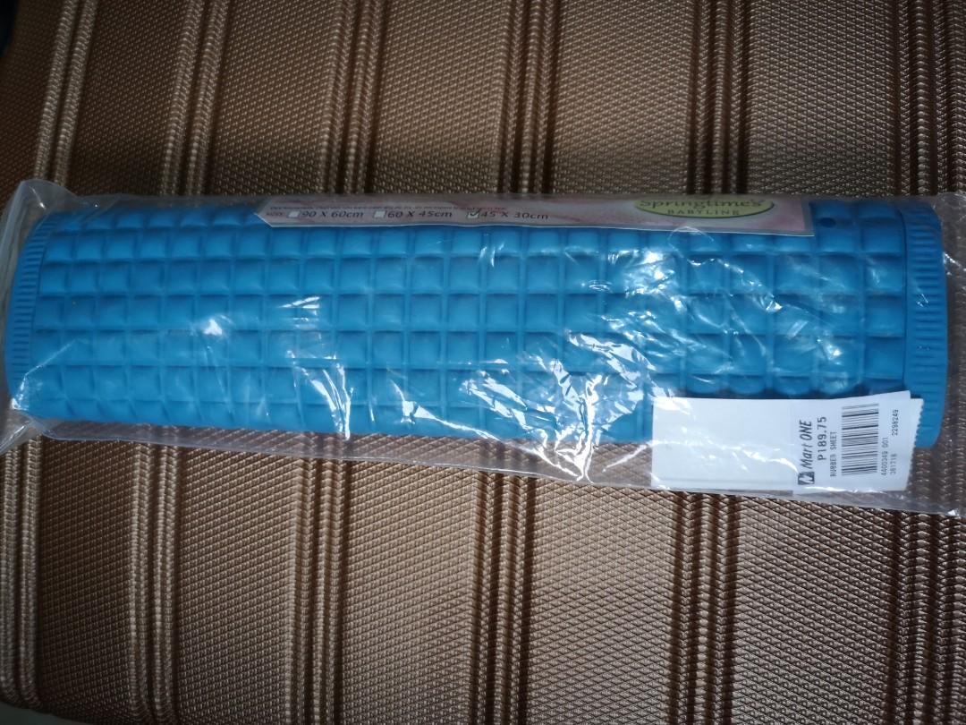 changing diaper mat (Category: Changing Tables & Stations) located in Pasay City. Submitted by tiny_one (Listing ID 1024792282, Image 3). Description: never been used.