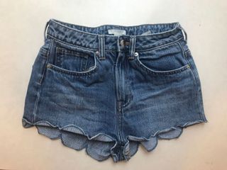 （分類：）位於 。 由 ellaaaaa_ 提交（商品編號 1024728031，圖片 1）。簡介： 。
