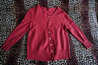 (Category: ) located in . Submitted by shop.l (Listing ID 1024760672, Image 1). Description: .
