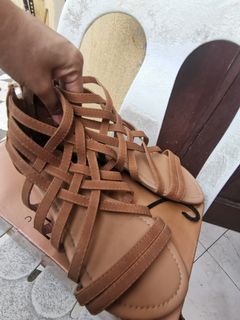 (Category: ) located in . Submitted by langga97 (Listing ID 1024832490, Image 1). Description: .