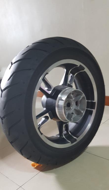 30 harley wheel