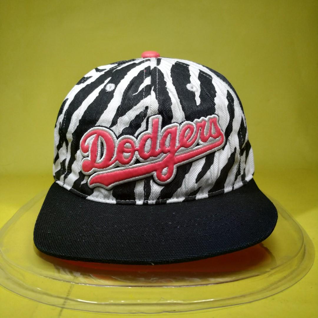 la dodgers korean hat