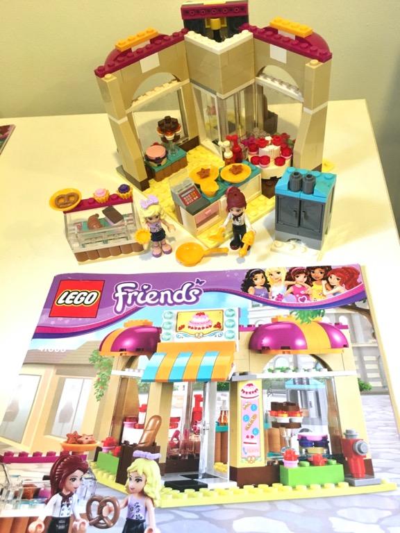 Lego downtown bakery store