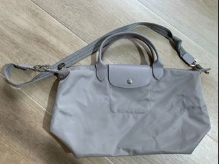 （分類：）位於 。 由 rapunzelchloe 提交（商品編號 1024632023，圖片 1）。簡介： 。