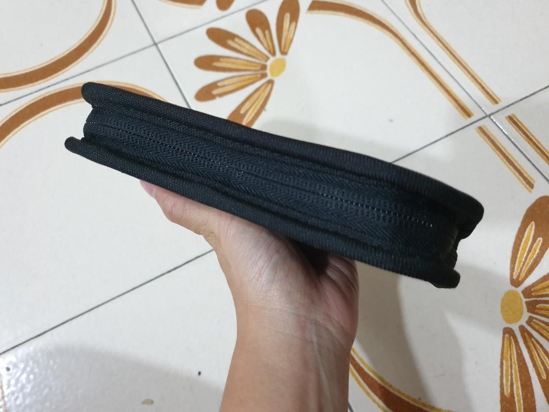 Lowepro Memory Card case / organzier, Photography, Camera Accessories