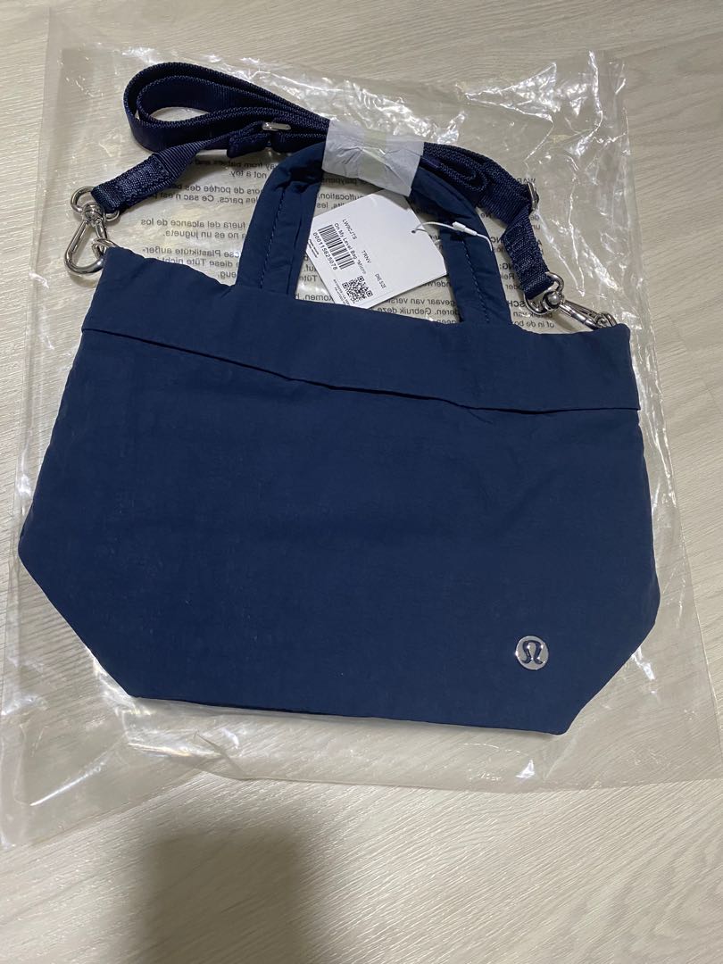 on my level bolsa micro lululemon